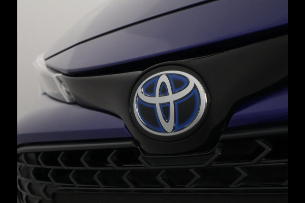 Toyota Corolla High Power Hybrid 200 Dynamic | Dodehoek detectie | Stoel-/Stuurverwarming | Parkeersensoren | Apple Carplay & AndroidAUTO Toyota Corolla High Power Hybrid 200 Dynamic | Dodehoek detectie | Stoel-/Stuurverwarming | Parkeersensoren | Apple Carplay & AndroidAUTO
