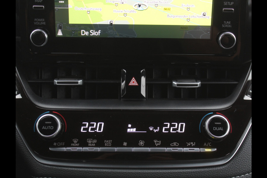 Toyota Corolla Touring Sports 1.8 Hybrid First Edition CAMERA | CLIMATE | LMV17 | DAB | NAVI | TRHAAK | ADAPCRUISE | LED