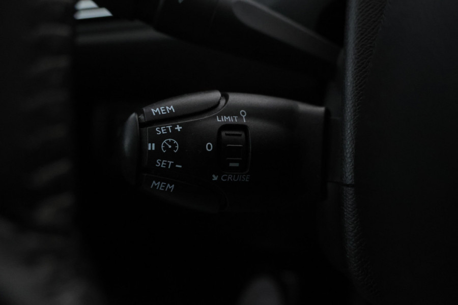 Peugeot 308 SW 1.2 PureTech Allure Navigatie, Cliamte, Lmv,