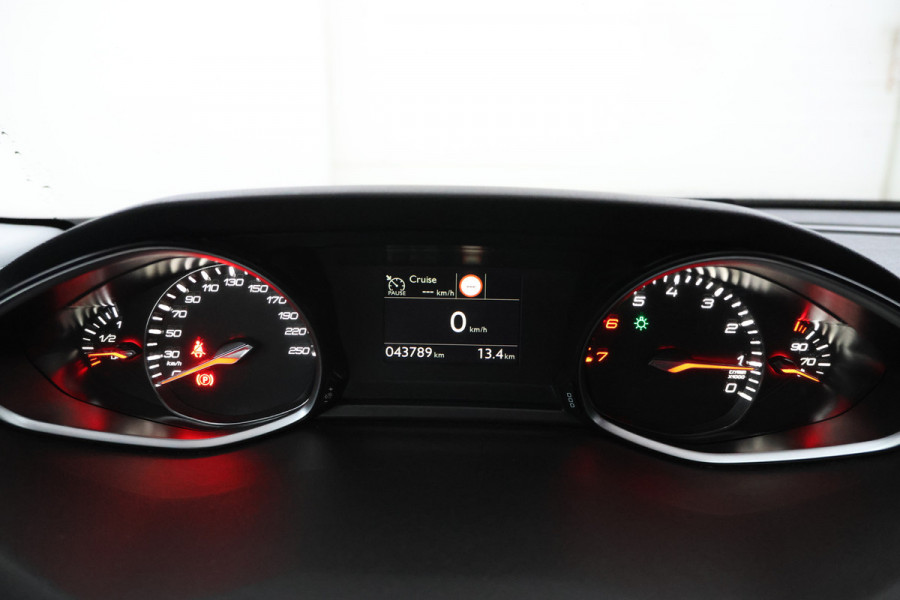 Peugeot 308 SW 1.2 PureTech Allure Navigatie, Cliamte, Lmv,