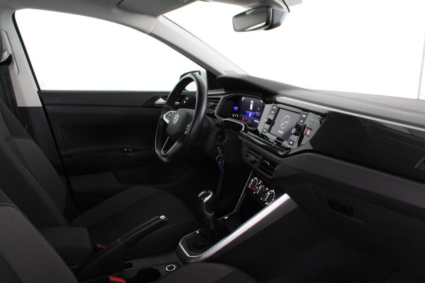 Volkswagen Polo 1.0 MPI > Stoelverwarming/Apple Carplay/Android Auto/Parkeersensor voor en achter