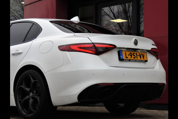 Alfa Romeo Giulia 2.0T Super│19'' LMV │Navi│Veloce look│CarPlay | Android Auto | PDC | Automaat