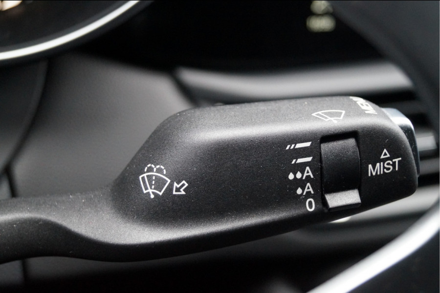 Alfa Romeo Giulia 2.0T Super│19'' LMV │Navi│Veloce look│CarPlay | Android Auto | PDC | Automaat