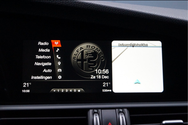 Alfa Romeo Giulia 2.0T Super│19'' LMV │Navi│Veloce look│CarPlay | Android Auto | PDC | Automaat