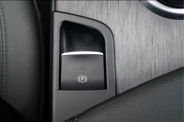 Alfa Romeo Giulia 2.0T Super│19'' LMV │Navi│Veloce look│CarPlay | Android Auto | PDC | Automaat