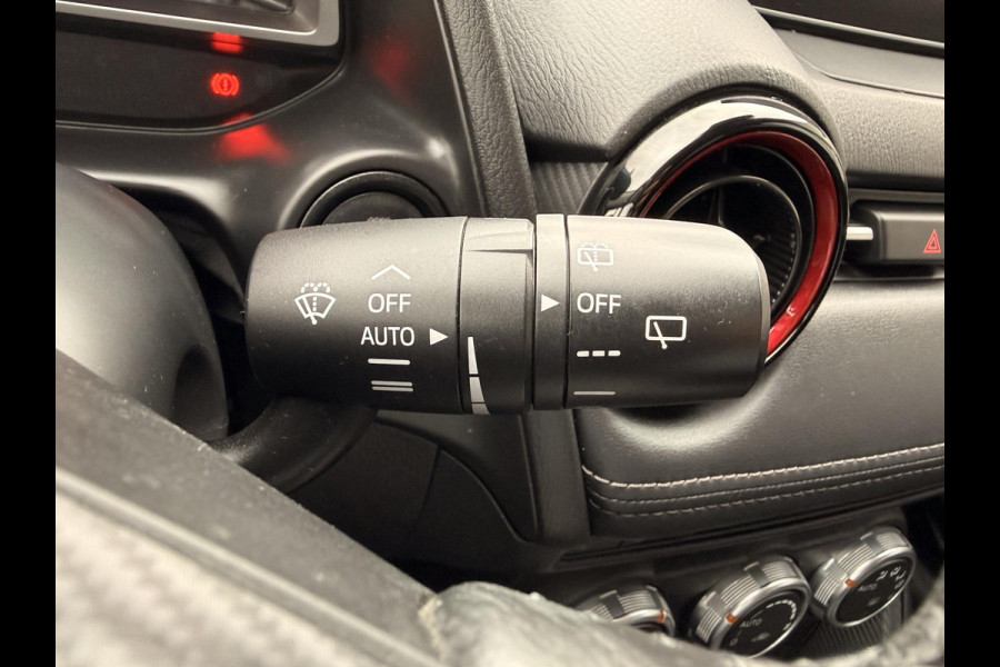 Mazda CX-3 2.0 Skyactiv-G Dynamic | BLUETOOTH | PARKEERSENSOREN ACHTER | CRUISE CONTROL | Mazda CX-3 2.0 Skyactiv-G Dynamic | BLUETOOTH | PARKEERSENSOREN ACHTER | CRUISE CONTROL |