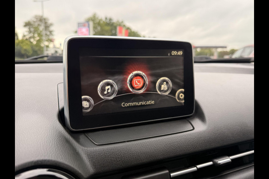 Mazda CX-3 2.0 Skyactiv-G Dynamic | BLUETOOTH | PARKEERSENSOREN ACHTER | CRUISE CONTROL | Mazda CX-3 2.0 Skyactiv-G Dynamic | BLUETOOTH | PARKEERSENSOREN ACHTER | CRUISE CONTROL |