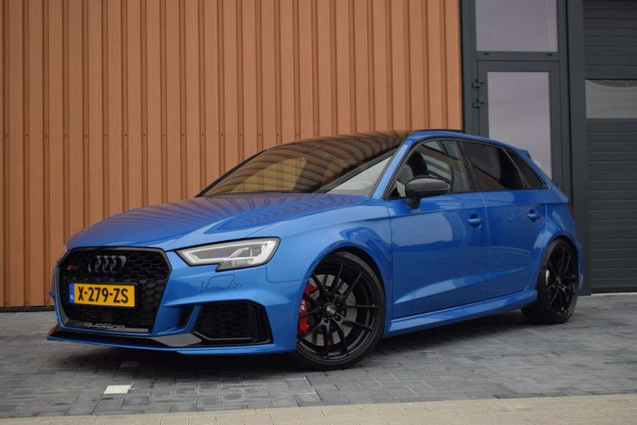 Audi RS3 Sportback 2.5 TFSI 400pk Quattro | Pano | Leer | B&O Audi RS3 Sportback 2.5 TFSI 400pk Quattro | Pano | Leer | B&O