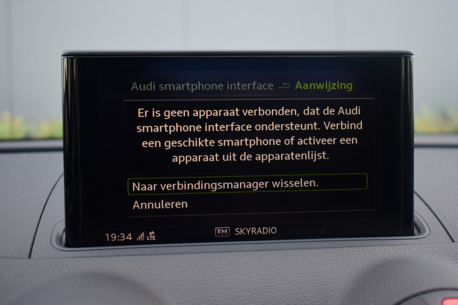 Audi RS3 Sportback 2.5 TFSI 400pk Quattro | Pano | Leer | B&O Audi RS3 Sportback 2.5 TFSI 400pk Quattro | Pano | Leer | B&O