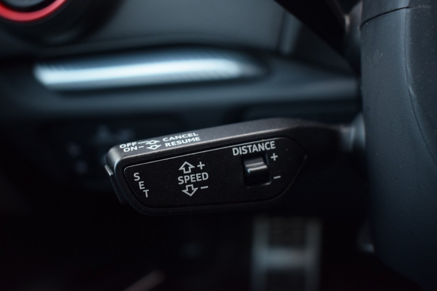 Audi RS3 Sportback 2.5 TFSI 400pk Quattro | Pano | Leer | B&O Audi RS3 Sportback 2.5 TFSI 400pk Quattro | Pano | Leer | B&O