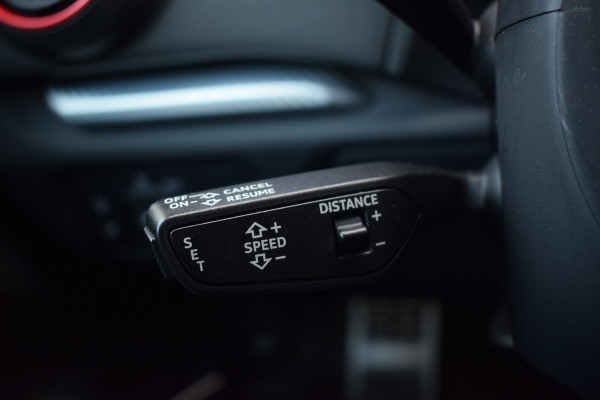 Audi RS3 Sportback 2.5 TFSI 400pk Quattro | Pano | Leer | B&O Audi RS3 Sportback 2.5 TFSI 400pk Quattro | Pano | Leer | B&O