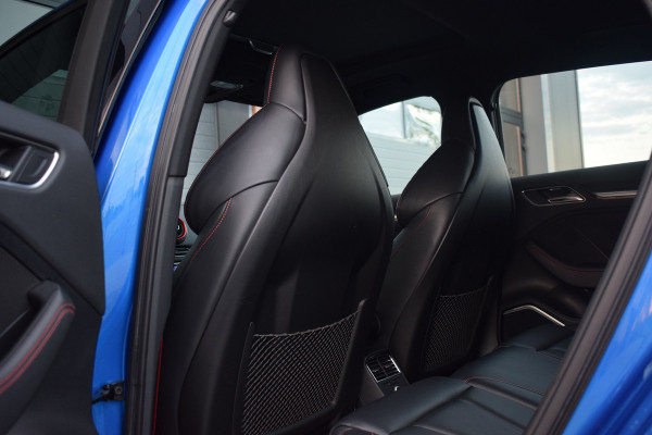 Audi RS3 Sportback 2.5 TFSI 400pk Quattro | Pano | Leer | B&O Audi RS3 Sportback 2.5 TFSI 400pk Quattro | Pano | Leer | B&O