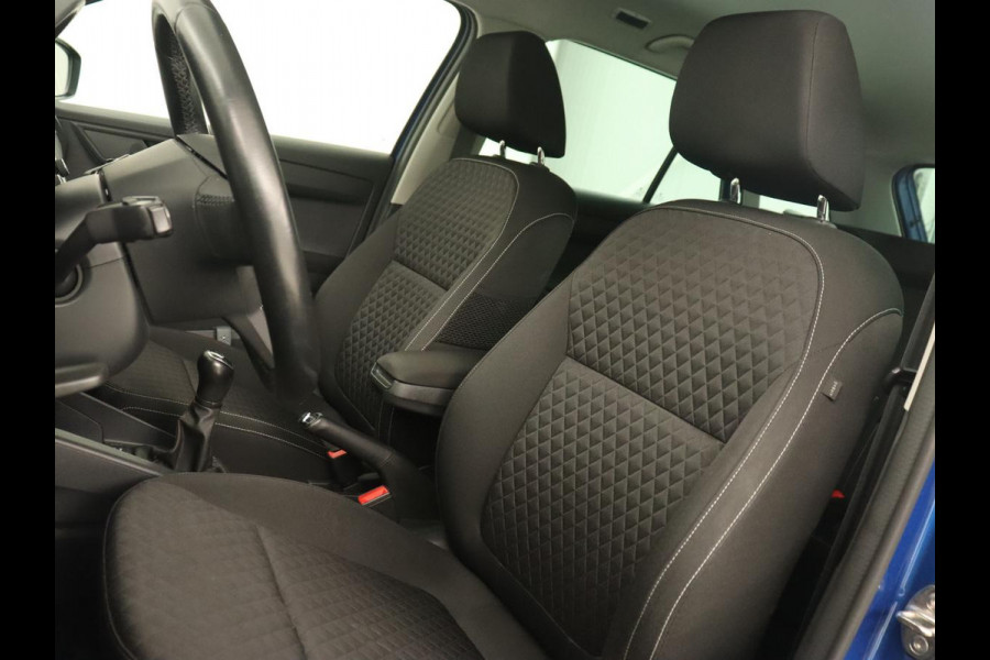 Škoda Fabia 1.2 TSI Drive | Climate control | DAB | Cruise control | Navigatie | Bluetooth | Parkeerhulp | Getint glas | LED