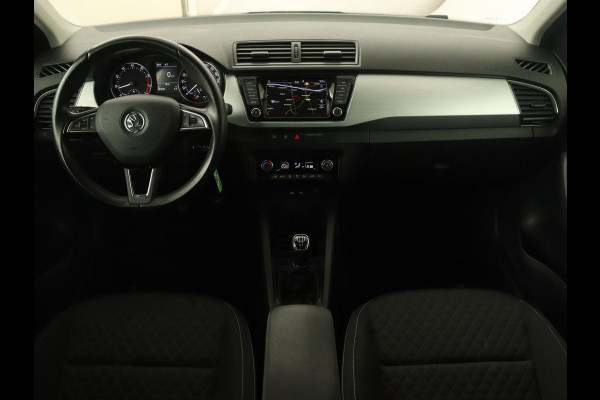 Škoda Fabia 1.2 TSI Drive | Climate control | DAB | Cruise control | Navigatie | Bluetooth | Parkeerhulp | Getint glas | LED