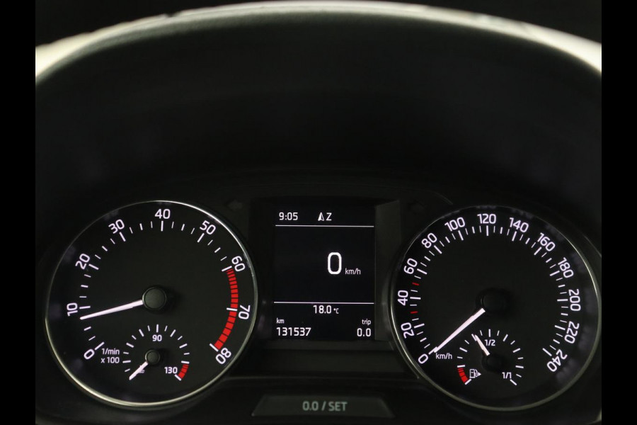 Škoda Fabia 1.2 TSI Drive | Climate control | DAB | Cruise control | Navigatie | Bluetooth | Parkeerhulp | Getint glas | LED