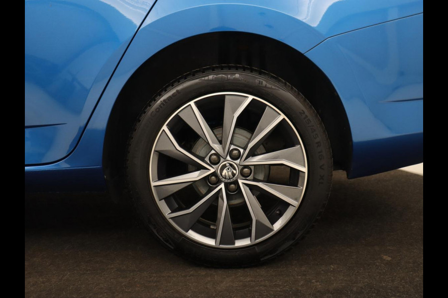 Škoda Fabia 1.2 TSI Drive | Climate control | DAB | Cruise control | Navigatie | Bluetooth | Parkeerhulp | Getint glas | LED