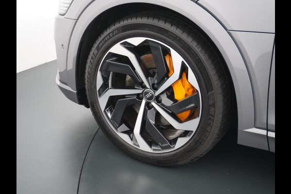 Audi e-tron Sportback 55 quattro Advanced edition 95 kWh | RIJKLAARPRIJS INCL. 12MND BOVAG | ADD. CRUISE CONTROL | CAMERA | LEDER