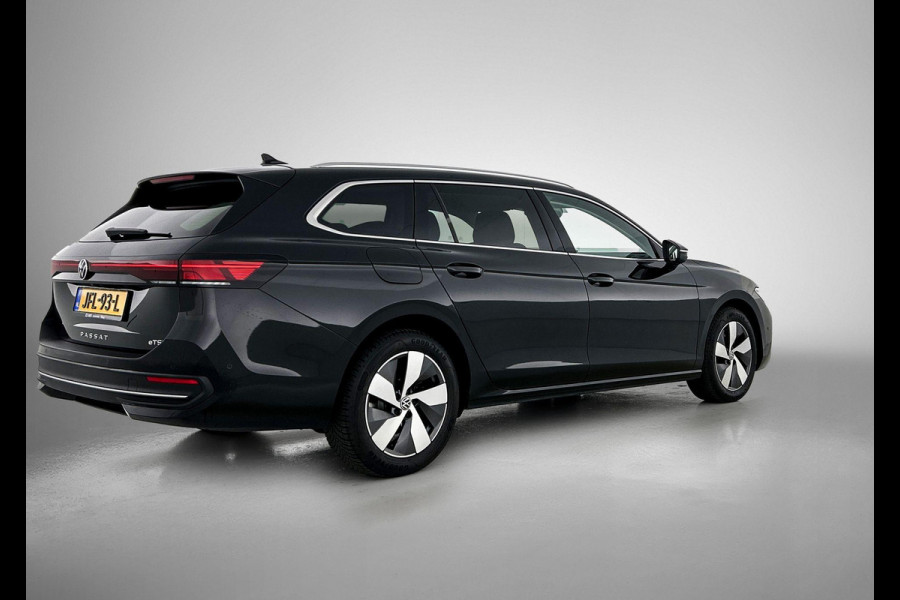 Volkswagen Passat Variant 1.5 eTSI 150PK Elegance Business CAMERA | AD-CRUISE | COMFORT-STOELEN