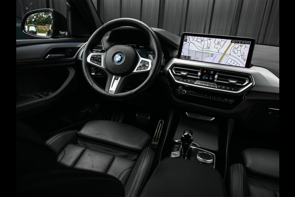 BMW X3 xDrive30e HIGH EXECUTIVE | M-SPORT | ACTIVE CRUISE | EL. TREKHAAK | CAMERA | VIRTUAL COCKPIT | LEDER | STOELVERWARMING | SHADOW
