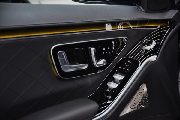 Mercedes-Benz S-Klasse 580 e 4MATIC Lang AMG Line Panoramadak|Org.NL|Dealer Onderhouden|BTW|Achterass-besturing