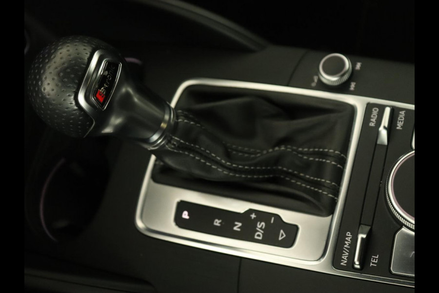 Audi A3 30 TFSI Sport S Line Edition | Sportstoelen | Full LED | Half leder | Navigatie | Climate control | Cruise control | Parkeerhulp