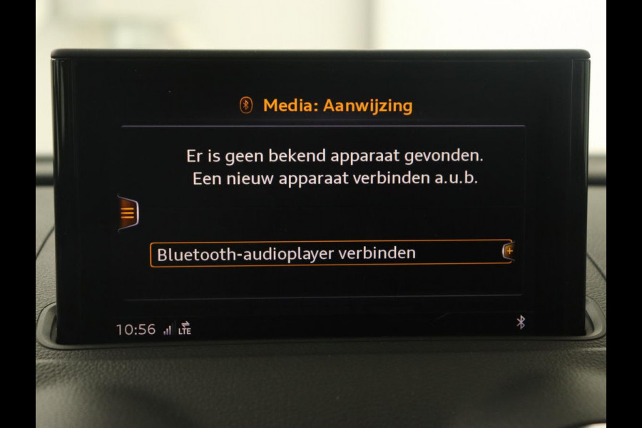 Audi A3 30 TFSI Sport S Line Edition | Sportstoelen | Full LED | Half leder | Navigatie | Climate control | Cruise control | Parkeerhulp
