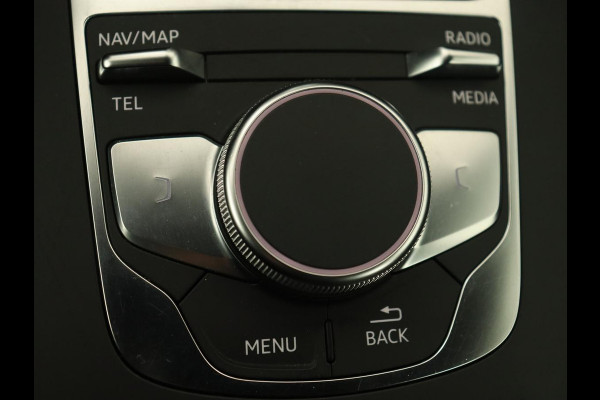 Audi A3 30 TFSI Sport S Line Edition | Sportstoelen | Full LED | Half leder | Navigatie | Climate control | Cruise control | Parkeerhulp