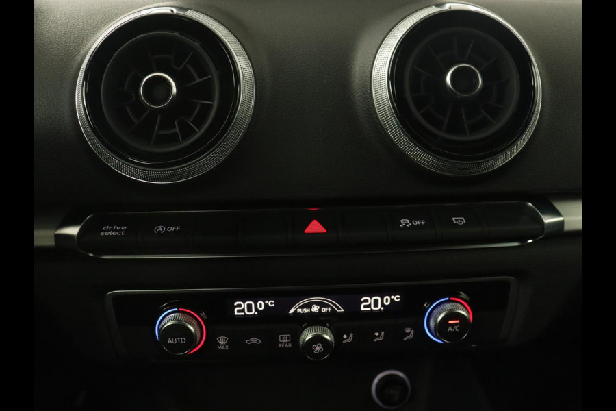 Audi A3 30 TFSI Sport S Line Edition | Sportstoelen | Full LED | Half leder | Navigatie | Climate control | Cruise control | Parkeerhulp