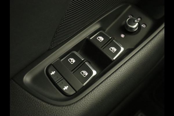 Audi A3 30 TFSI Sport S Line Edition | Sportstoelen | Full LED | Half leder | Navigatie | Climate control | Cruise control | Parkeerhulp