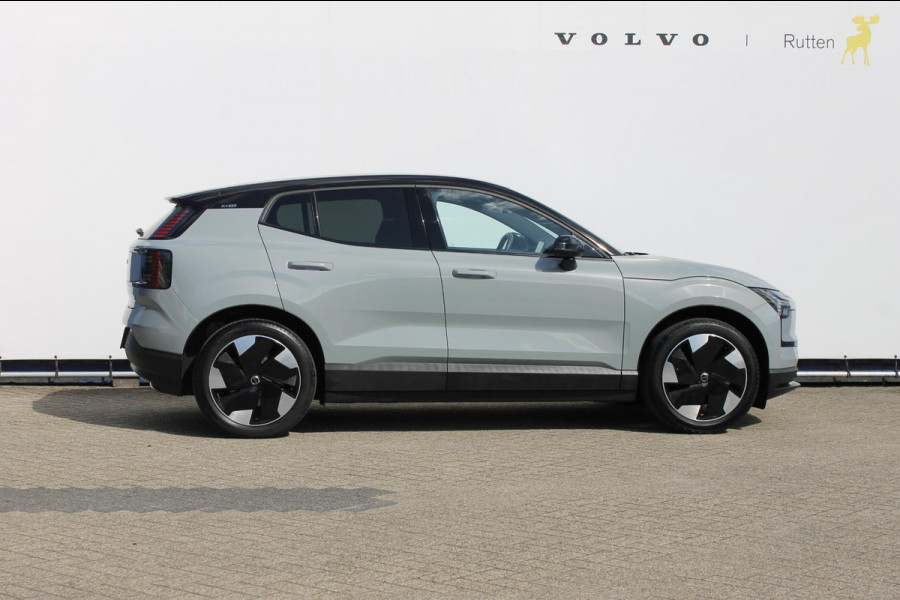 Volvo EX30 Single Motor Extended Range Plus 69 kWh Adaptieve cruise control / Semi elektrisch wegklapbare trekhaak / Extra getinte ramen vanaf de B-stijl / Verwarmbare voorstoelen / Verwarmbaar stuurwiel