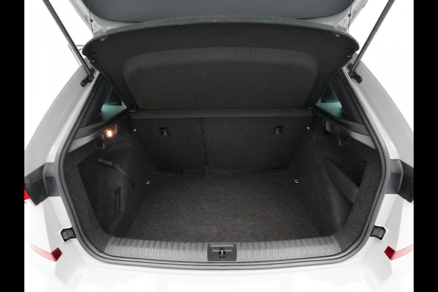 Škoda Kamiq 1.0 TSI Sport Business Navi via App Panoramadak Pdc Clima Lane Assist