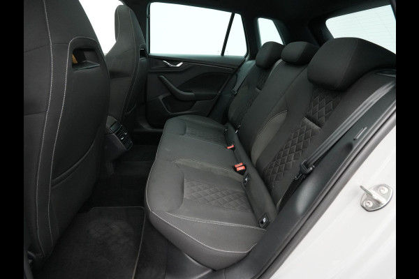 Škoda Kamiq 1.0 TSI Sport Business Navi via App Panoramadak Pdc Clima Lane Assist