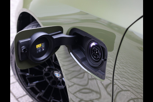BMW M5 Touring | Direct leverbaar - Urban Green - Drivers Pack