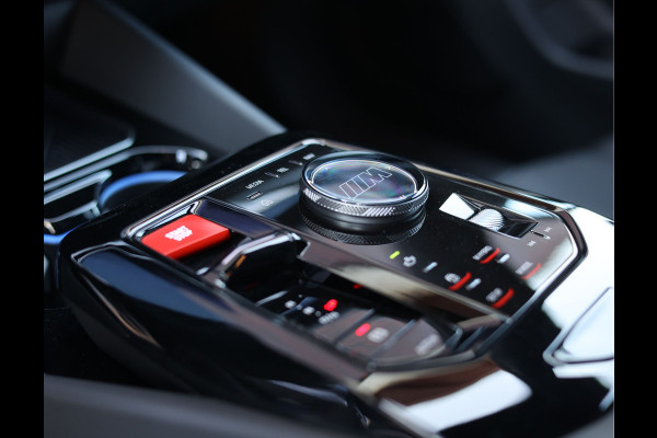 BMW M5 Touring | Direct leverbaar - Urban Green - Drivers Pack