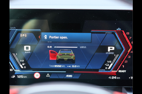 BMW M5 Touring | Direct leverbaar - Urban Green - Drivers Pack