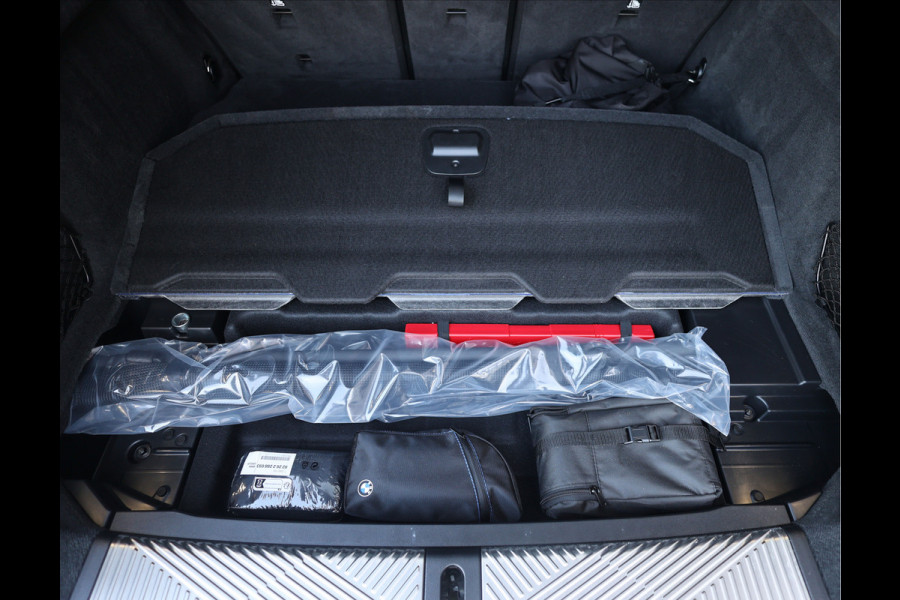 BMW M5 Touring | Direct leverbaar - Urban Green - Drivers Pack