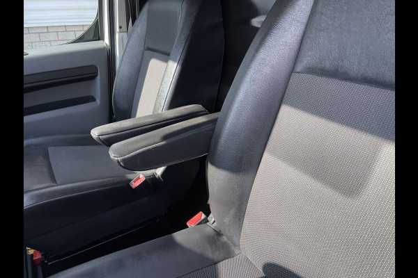 Opel Vivaro 2.0 CDTI 144pk L3H1 Edition / vaste prijs rijklaar € 17.950 ex btw / lease vanaf € 302 / airco / cruise / half leer / navigatie / achteruit rijcamera / euro 6 ! / imperial