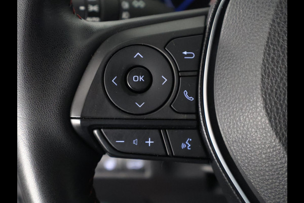 Toyota RAV4 2.5 Plug-in Hybrid AWD Dynamic | 1500KG trekgewicht | Afneembare Trekhaak| Stuur- & Stoelverwarming | Apple Carplay & AndroidAUTO | Toyota RAV4 2.5 Plug-in Hybrid AWD Dynamic | 1500KG trekgewicht | Afneembare Trekhaak| Stuur- & Stoelverwarming | Apple Carplay & AndroidAUTO |