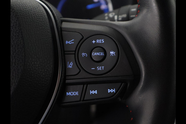 Toyota RAV4 2.5 Plug-in Hybrid AWD Dynamic | 1500KG trekgewicht | Afneembare Trekhaak| Stuur- & Stoelverwarming | Apple Carplay & AndroidAUTO | Toyota RAV4 2.5 Plug-in Hybrid AWD Dynamic | 1500KG trekgewicht | Afneembare Trekhaak| Stuur- & Stoelverwarming | Apple Carplay & AndroidAUTO |