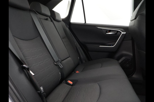 Toyota RAV4 2.5 Plug-in Hybrid AWD Dynamic | 1500KG trekgewicht | Afneembare Trekhaak| Stuur- & Stoelverwarming | Apple Carplay & AndroidAUTO | Toyota RAV4 2.5 Plug-in Hybrid AWD Dynamic | 1500KG trekgewicht | Afneembare Trekhaak| Stuur- & Stoelverwarming | Apple Carplay & AndroidAUTO |