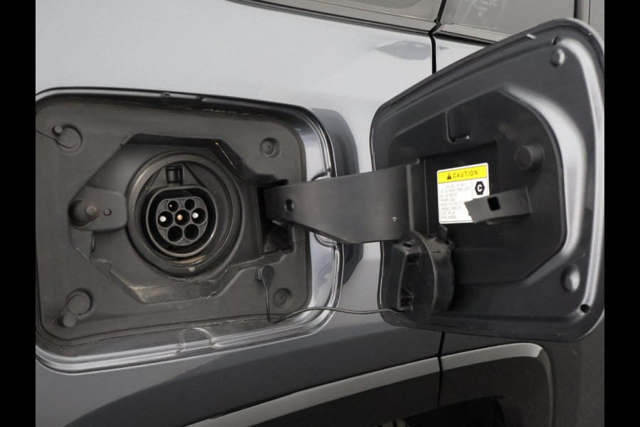 Toyota RAV4 2.5 Plug-in Hybrid AWD Dynamic | 1500KG trekgewicht | Afneembare Trekhaak| Stuur- & Stoelverwarming | Apple Carplay & AndroidAUTO | Toyota RAV4 2.5 Plug-in Hybrid AWD Dynamic | 1500KG trekgewicht | Afneembare Trekhaak| Stuur- & Stoelverwarming | Apple Carplay & AndroidAUTO |