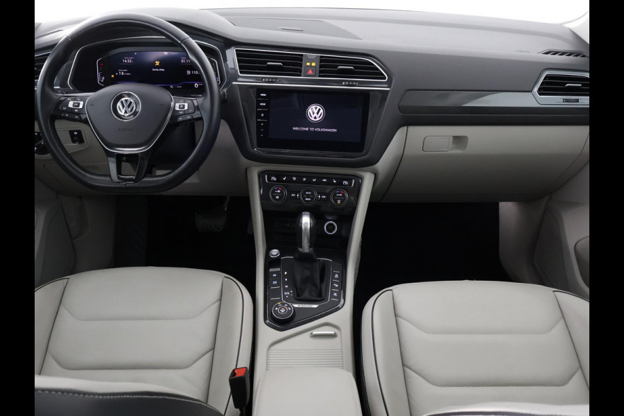 Volkswagen Tiguan 2.0 TSI 4Motion Highline Business R | 360° Camera | Trekhaak | Vol leer | Stoelverwarming | Schuif-/Kanteldak |