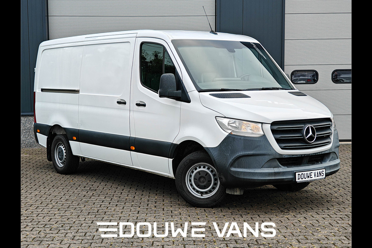 Mercedes-Benz Sprinter 316 L2 H1 Automaat Trekhaak Airco 2800 kg Trekhaak Inrichting 163pk Camera Navi Leder BPM Vrij Mercedes-Benz Sprinter 316 L2 H1 Automaat Trekhaak Airco 2800 kg Trekhaak Inrichting 163pk Camera Navi Leder BPM Vrij