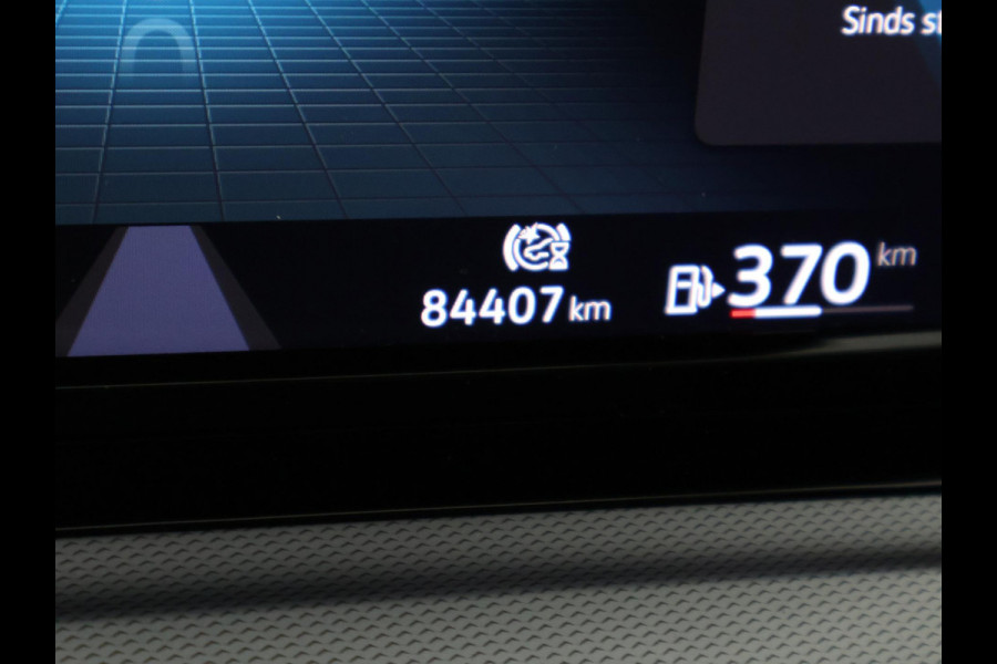 Volkswagen Golf 1.0 TSI Golf | Apple Carplay/Android Auto | Parkeersensoren Voor & Achter | Volkswagen Golf 1.0 TSI Golf | Apple Carplay/Android Auto | Parkeersensoren Voor & Achter |