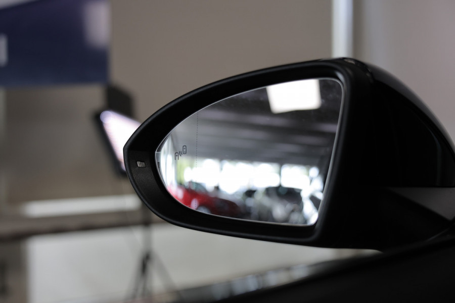 Volkswagen GOLF Variant 1.5 TSI Highline CARPLAY ACC STOEL/ST MASSAGE CAMERA '20