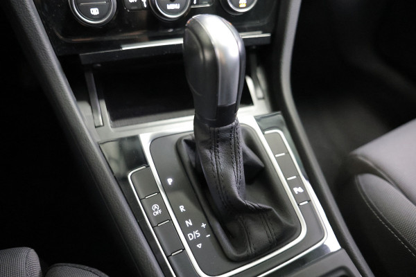 Volkswagen GOLF Variant 1.5 TSI Highline CARPLAY ACC STOEL/ST MASSAGE CAMERA '20