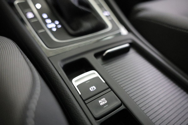 Volkswagen GOLF Variant 1.5 TSI Highline CARPLAY ACC STOEL/ST MASSAGE CAMERA '20