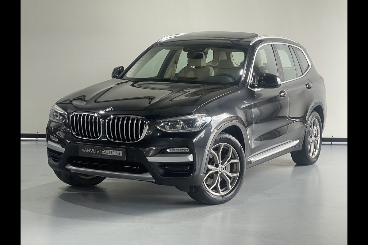 BMW X3 xDrive30i High Executive AUT / Navigatie / 360 Camera Leder / Panorama dak BMW X3 xDrive30i High Executive AUT / Navigatie / 360 Camera Leder / Panorama dak