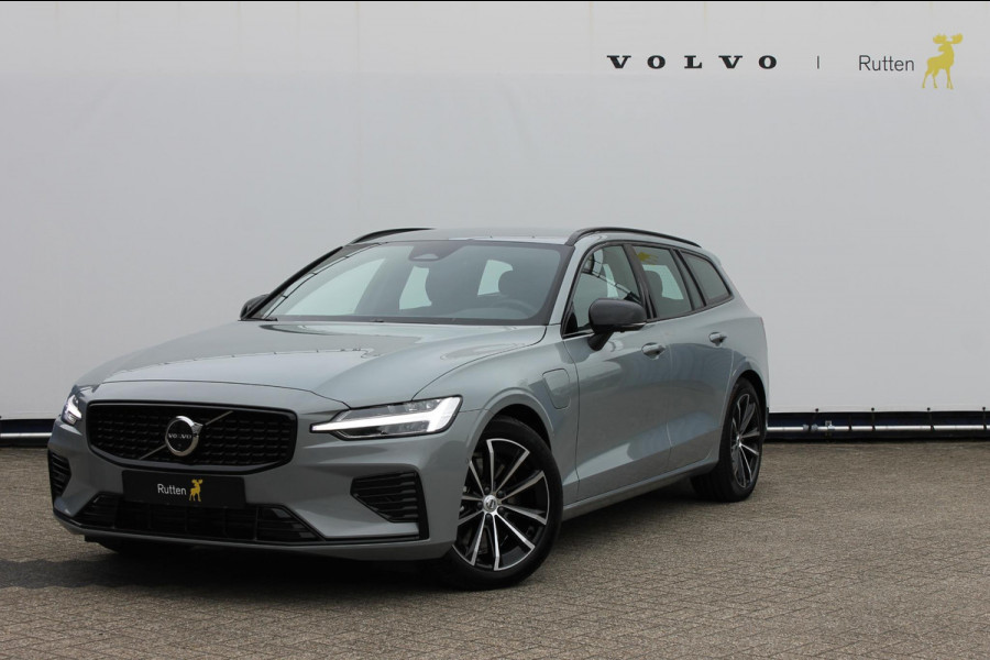 Volvo V60 T6 350PK Autm. Plug-in hybrid AWD Plus Dark Long Range / Google infotainment / Semi elekrisch wegklapbare trekhaak / Verwarmbare voorruit / Elektrisch bedienbare voorstoelen met geheugen / Verwarmbare voorstoelen