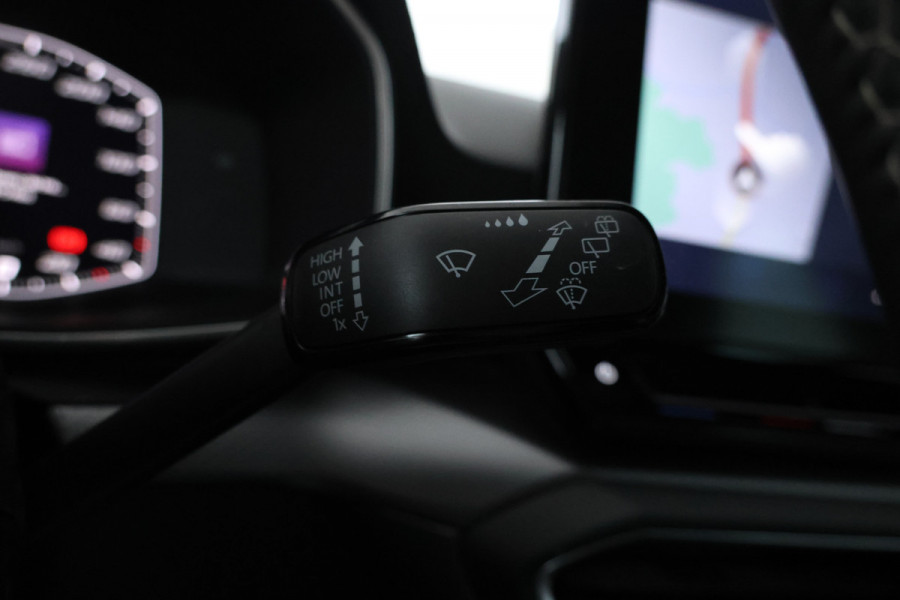 Seat Leon Sportstourer 1.0 TSI Reference Virtual, Apple carplay, lcimate, navigatie,